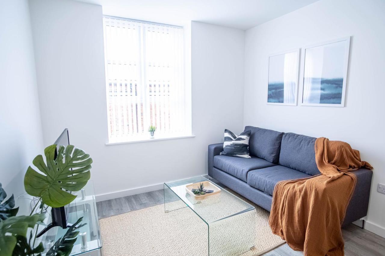Luxury Apartments Available Next To Train Station - The Wallgate Apartments Wigan - Free Parking Bagian luar foto