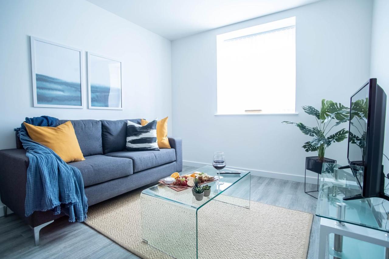 Luxury Apartments Available Next To Train Station - The Wallgate Apartments Wigan - Free Parking Bagian luar foto